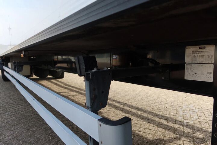 Standaard-SZM MAN TGM 15.290 Trekker + Heiwo city trailer geïsole...