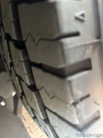 Međugradski autobus IVECO Crossway MIDI  380 PS KLIMA EEV ATM ATG  SFR 160