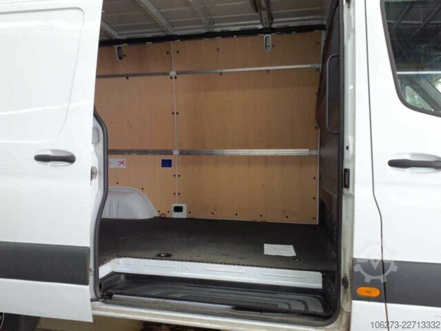 Furgon Mercedes-Benz Sprinter 317 CDI,L2H2,Automatik,Kamera,Navi