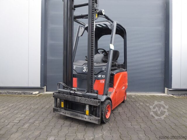Elektrische vorkheftruck 3 wielen Linde E16PH-01