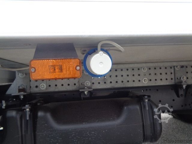 Autoutilitară frigorifică IVECO DAILY 35C16
