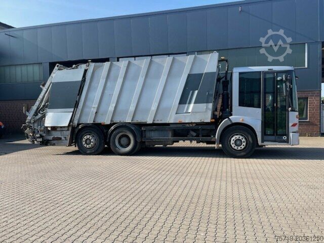 Vuilniswagen Mercedes-Benz 2628 Econic 6x2 Faun PowerPress