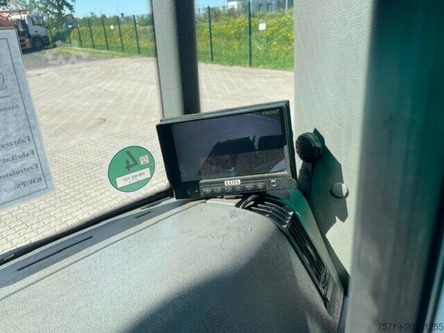 Vuilniswagen Mercedes-Benz Econic 2630 6x2 Faun RotoPress