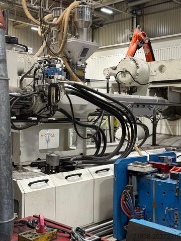 Μηχανή χύτευσης με έγχυση ENGEL DUO 11050/2300