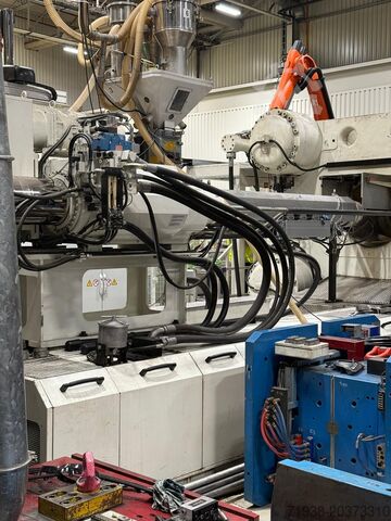 Μηχανή χύτευσης με έγχυση ENGEL DUO 11050/2300