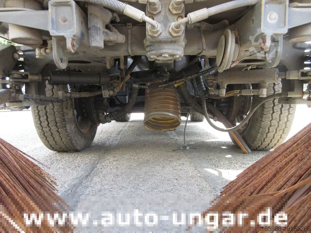 Barredora Bucher CityCat CC1000 ERSATZTEILTRÄGER Kehrmasc
