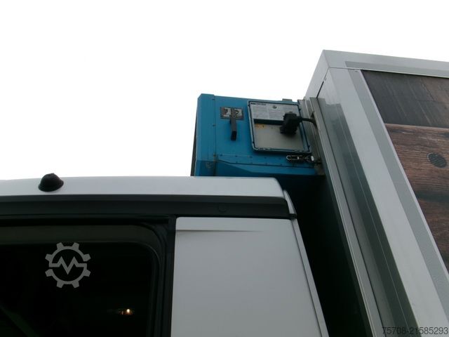 Refrigerated truck MERCEDES-BENZ 2540 Antos Kühlkoffer LBW Frigoblock