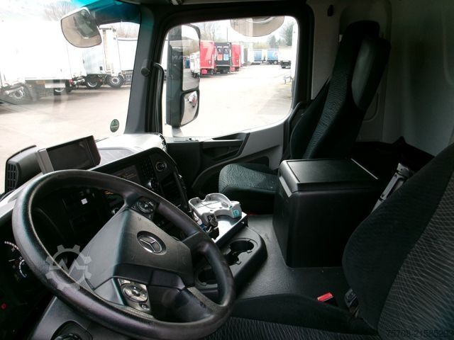 Refrigerated truck MERCEDES-BENZ 2540 Antos Kühlkoffer LBW Frigoblock