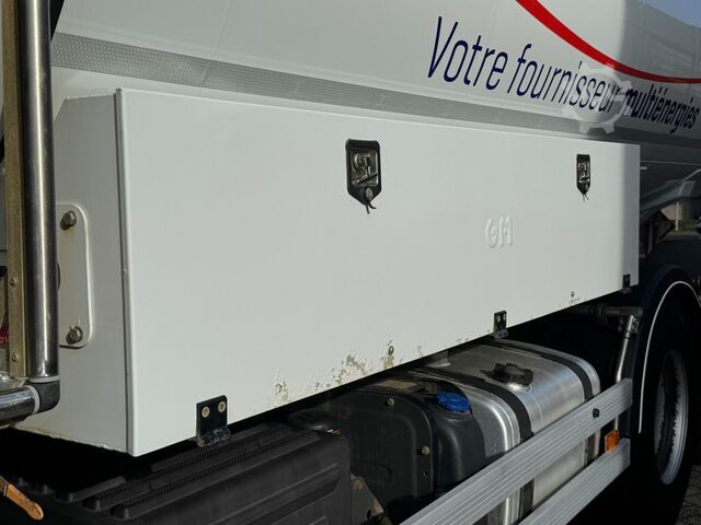 Autocisterna Renault Premium 380.26