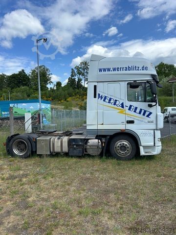 Volume trekker DAF 105.460-Euro5 EEV-Intarder-Motor läuft