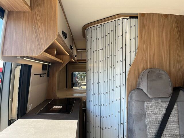 Autocamper PÖSSL 2WIN RS Radio/Navi/Kam. Solar/AHK/Markise