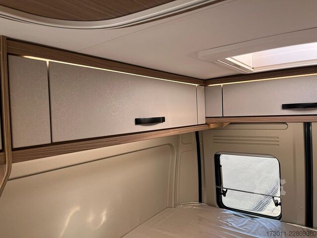 Autocamper PÖSSL 2WIN RS Radio/Navi/Kam. Solar/AHK/Markise