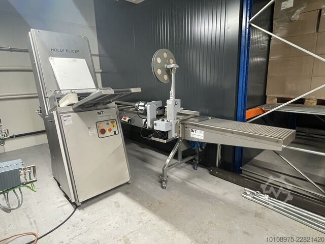 Affettatrice per pane con confezionatrice Hoba en AVT b.v. 