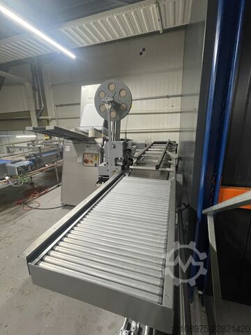 Affettatrice per pane con confezionatrice Hoba en AVT b.v. 
