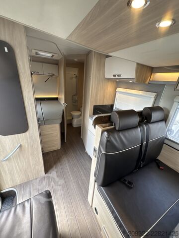 Camper semintegrato Fiat Ducato Weinsberg Carasuite 650MF del 2020 | Manuale | Posti letto: 5