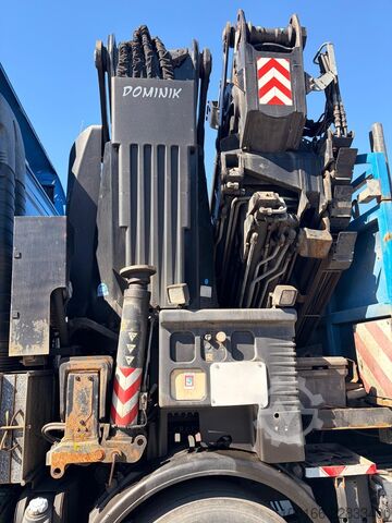 Jeřáb na nákladním automobilu Volvo FH 480 + Effer 850 6S