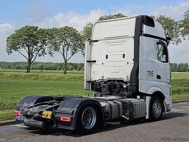 Standaard trekker MERCEDES-BENZ ACTROS 1845 LS NR MP5 GIGASP. RET.