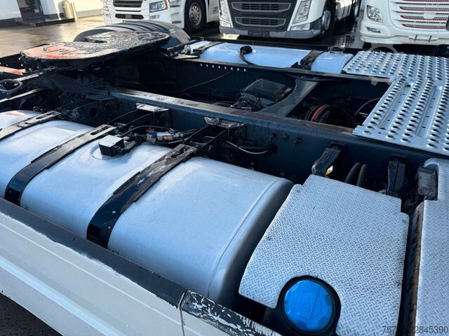 Standard dragbil VOLVO FH 460 * STANDKLIMA * GLOBETROTTER  XL *2XTANK *