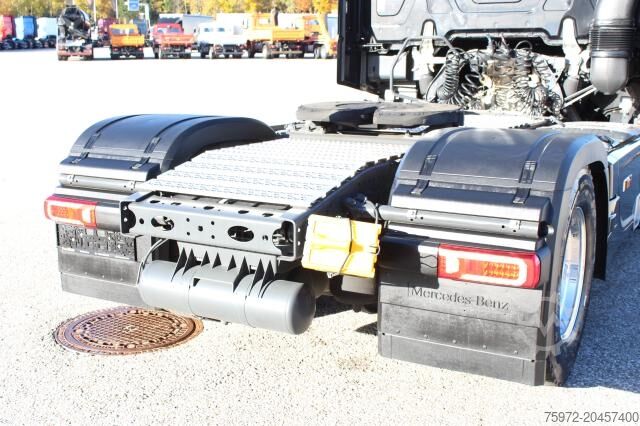 Standaard trekker Mercedes-Benz Actros 1853LS ÖLRETARDER