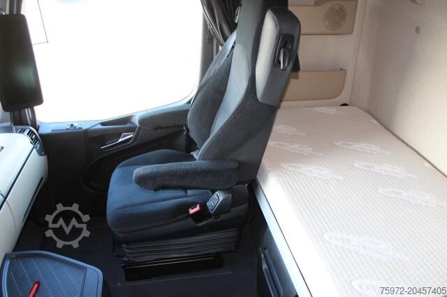 Standaard trekker Mercedes-Benz Arocs 1853LS HAD