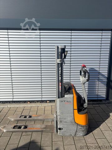 Palletstapelaars Still EXV12