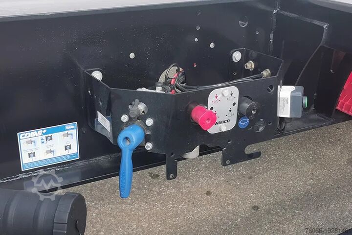 Transport af containere Kögel S24-2 Port 40 Simplex 3-Axle Container Trailer ...