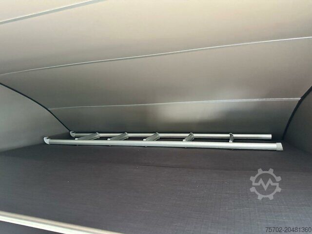 Viehtransporter Iveco Daily 2 Pferde Automatik, AHK