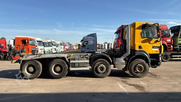 Fahrgestell mit Fahrerhaus DAF CF 85.360 (BOITE MANUELLE / MANUAL GEARBOX / BI...