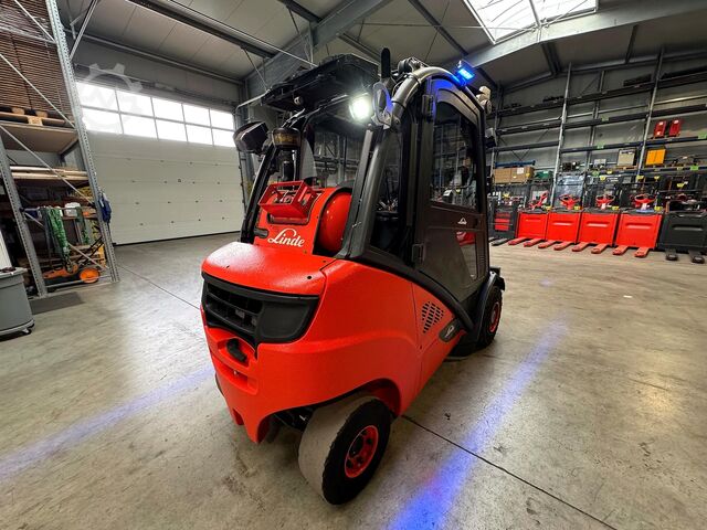 2019 Service + UVV 06/2027 Linde H 30T-02