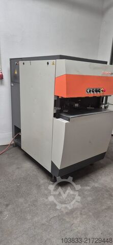 Mașină de curățat Elumatec EV 834