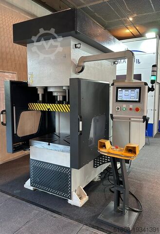 Hydraulische enkelkolomspersen KK-Industries Made in Europa Einständer C-Presse 100 t