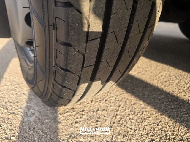 Caminhão frigorífico Iveco DAILY 72-18 HI MATIC 2018 EURO 6 CELLA 5