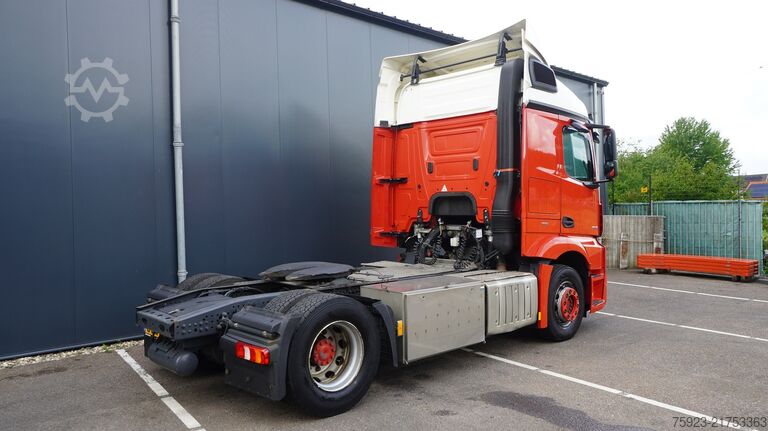 MTS standard Mercedes-Benz Actros 1943 tractor unit