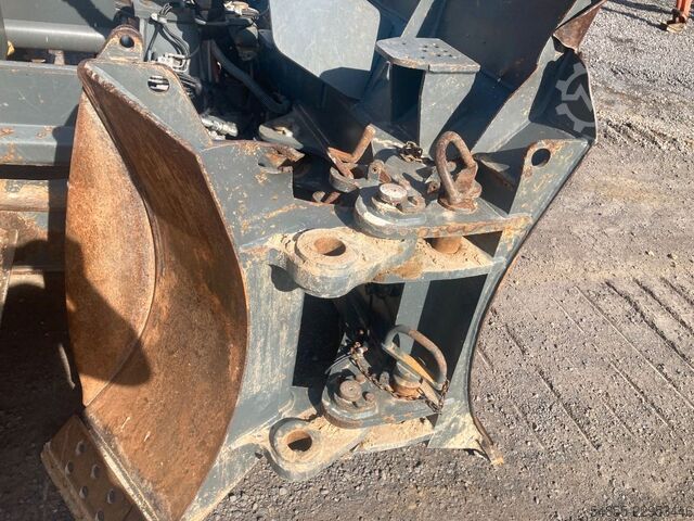 Rolo compactador LIEBHERR PR726