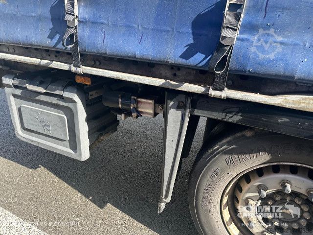 Semirimorchio con telone Schmitz Cargobull Curtainsider Mega