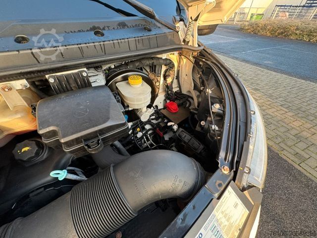 Hűtőfelépítményes furgon IVECO Daily 35S14 Hi-Matic Tiefkühlkoffer mit LBW