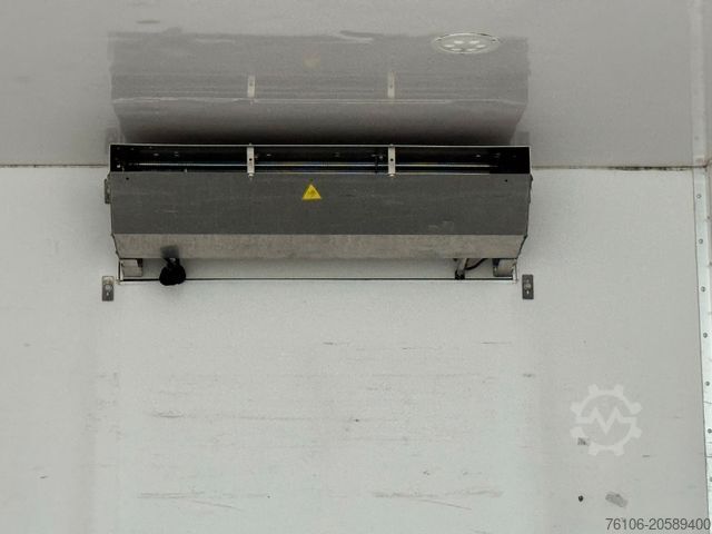 Hűtőfelépítményes furgon IVECO Daily 72C18 Tiefkühlkoffer Carrier mit LBW