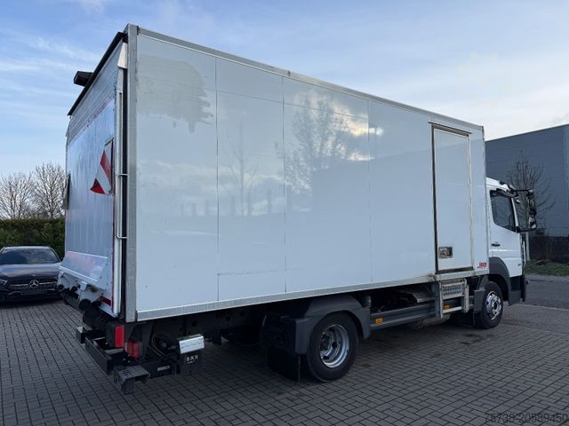 Kylskåpsbil MERCEDES-BENZ Atego 818 L Kühlkoffer+LBW/Klima/ThermoKing