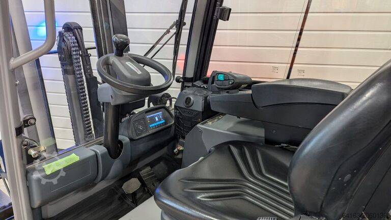 Elektrische vorkheftruck met 4 wielen Jungheinrich EFG 320 GE115-350ZZ