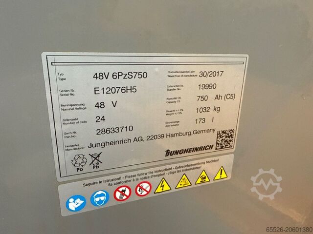 Elektrische vorkheftruck met 4 wielen Jungheinrich EFG 320 / 5176 Std.