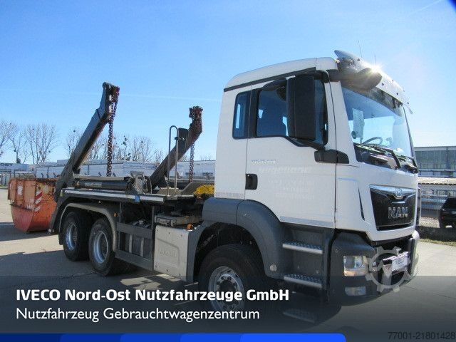 Lastbilchassi MAN 26.440 / 6 x 4 / Meiller