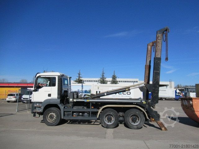 Lastbilchassi MAN 26.440 / 6 x 4 / Meiller