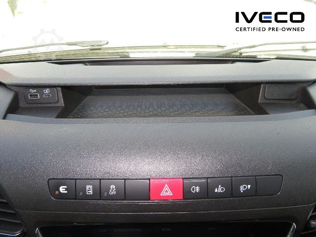 Højt tag varevogn IVECO Daily 35S16V Klima, PDC, lang+hoch, FACELIFT