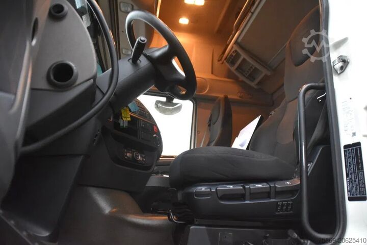 Standard-SZM DAF XF 480 SSC 4x2 - RETARDER - 774 TKM - PARK. AIR...