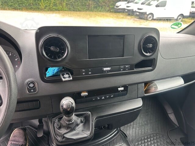 Bestelwagen hoog + lang Mercedes-Benz Sprinter 314 L2H2 Ladebordwand Bär Klima