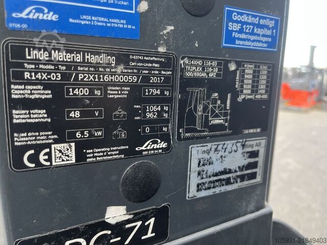 Retraktorový vozík Linde R14X-03