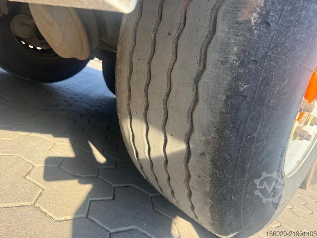 Semiremorcă cu podea mobilă KNAPEN K100 Schubboden 92m³ 10mm Boden Top Zustand
