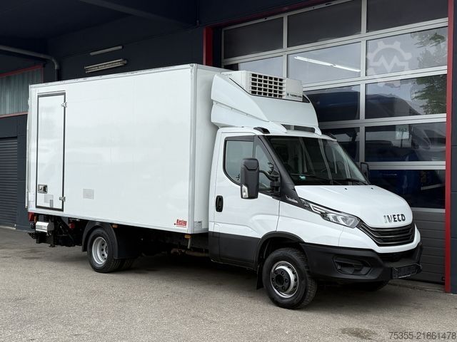 Autoutilitară frigorifică IVECO Daily 70C18 72C18 ACC NAVI ThermoKing V-500 MAX