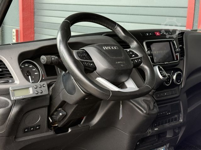 Autoutilitară frigorifică IVECO Daily 70C18 72C18 ACC NAVI ThermoKing V-500 MAX