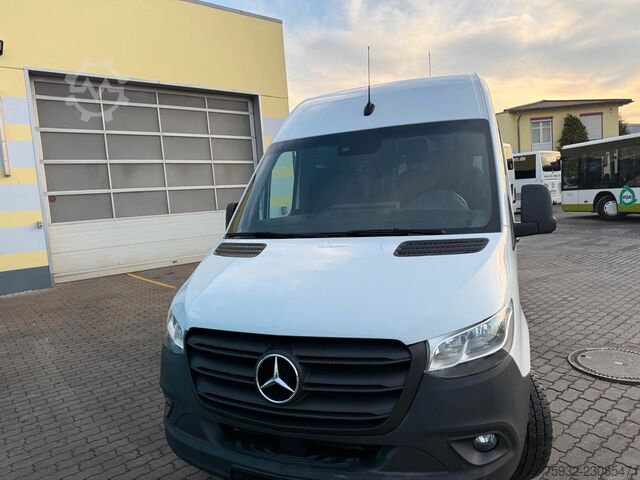 Minibuss MERCEDES-BENZ Sprinter III 317 CDI Mobility 23 Rollstuhlbühne